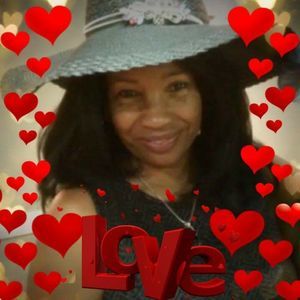 Meet your Posher, Annie